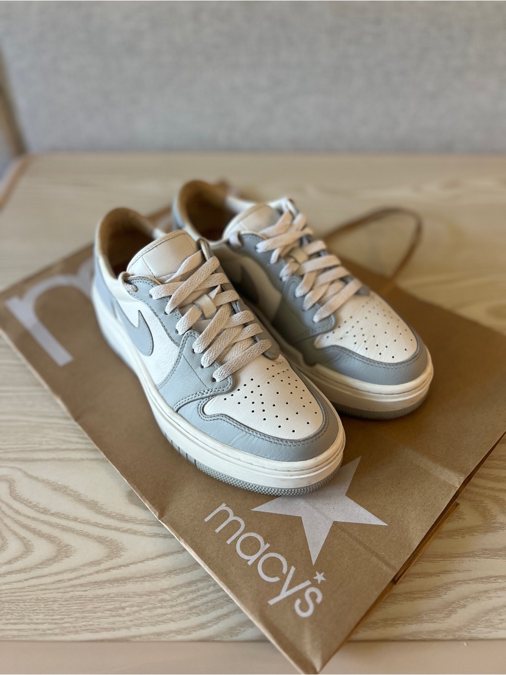 Nike Jordan 1  Women's Low-Top Sneakers